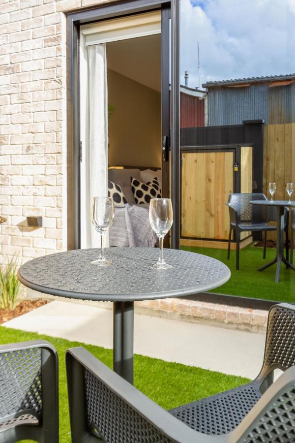 Luxury Escape For 2, Single Level Studio, Papanui Christchurch Exterior photo